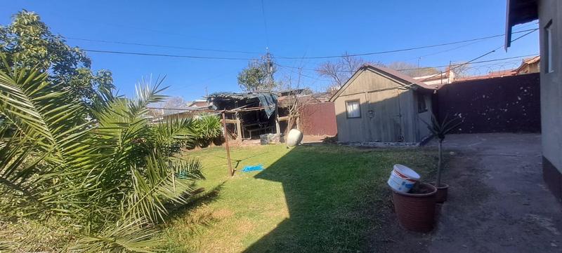 5 Bedroom Property for Sale in Sophiatown Gauteng