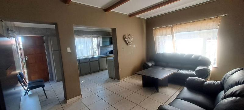 5 Bedroom Property for Sale in Sophiatown Gauteng