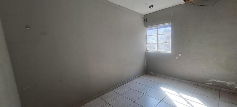 5 Bedroom Property for Sale in Sophiatown Gauteng