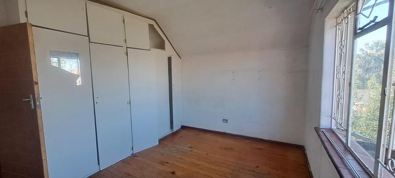 5 Bedroom Property for Sale in Sophiatown Gauteng