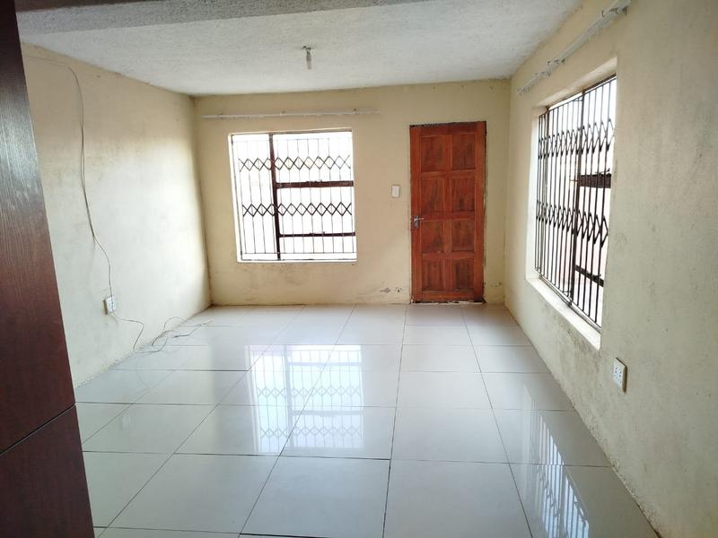 2 Bedroom Property for Sale in Soshanguve GG Gauteng