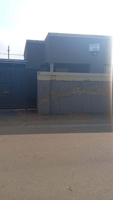 1 Bedroom Property for Sale in Orange Farm Gauteng