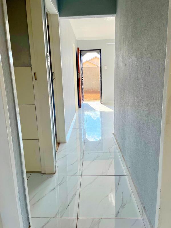 3 Bedroom Property for Sale in Protea Glen Gauteng