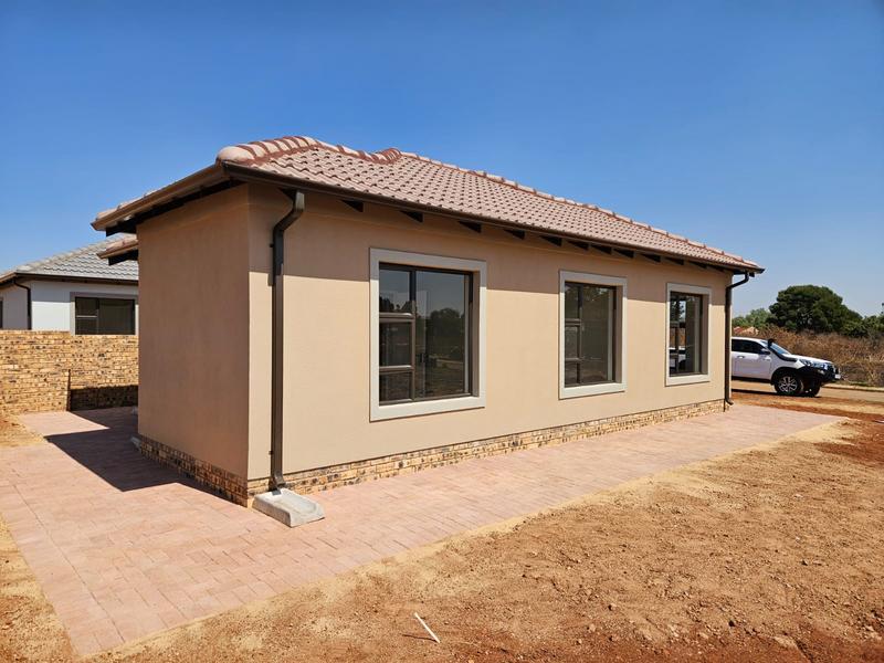 2 Bedroom Property for Sale in Westonaria Gauteng
