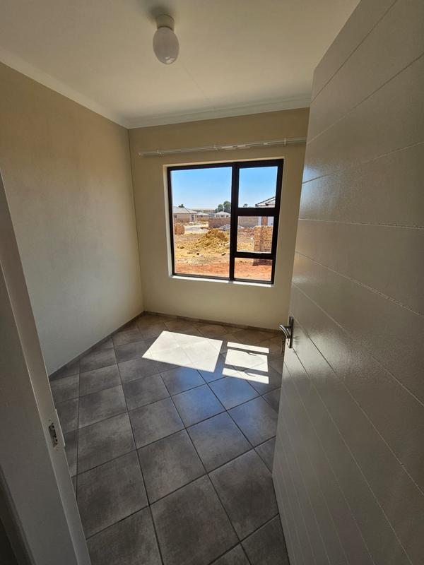 2 Bedroom Property for Sale in Westonaria Gauteng