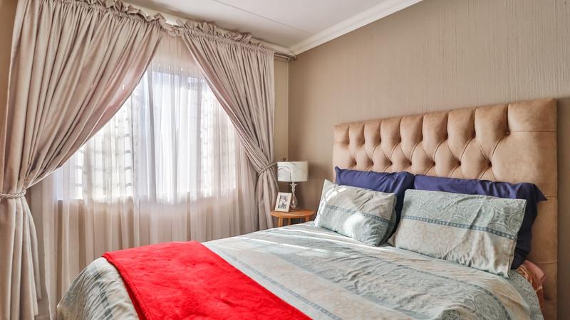 2 Bedroom Property for Sale in Roodepark Eco Estate Gauteng