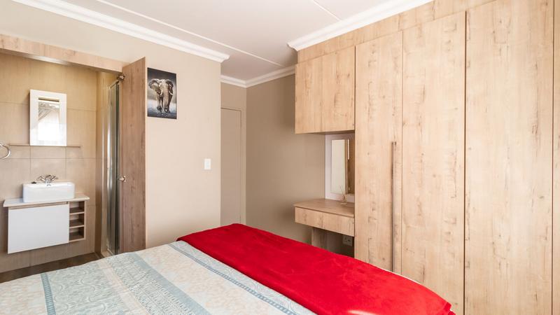 2 Bedroom Property for Sale in Roodepark Eco Estate Gauteng