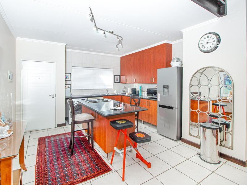 3 Bedroom Property for Sale in Sunninghill Gauteng