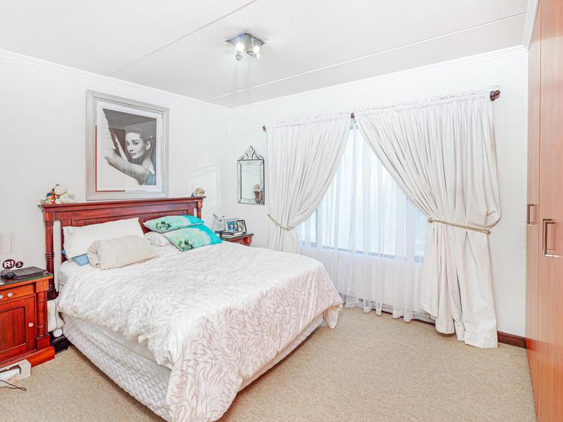 3 Bedroom Property for Sale in Sunninghill Gauteng