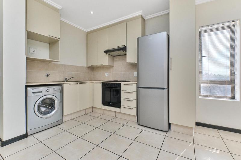 1 Bedroom Property for Sale in Lonehill Gauteng