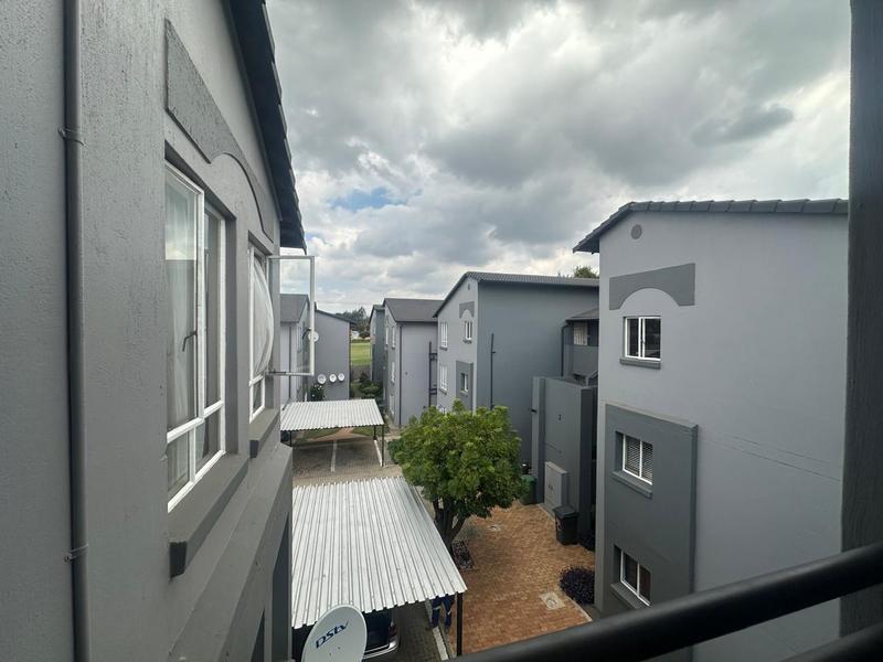 2 Bedroom Property for Sale in Verwoerdpark Gauteng