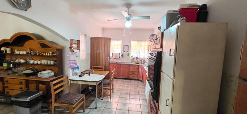 3 Bedroom Property for Sale in Vanderbijlpark SE 6 Gauteng