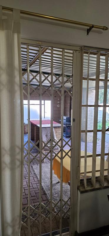 3 Bedroom Property for Sale in Vanderbijlpark SE 6 Gauteng