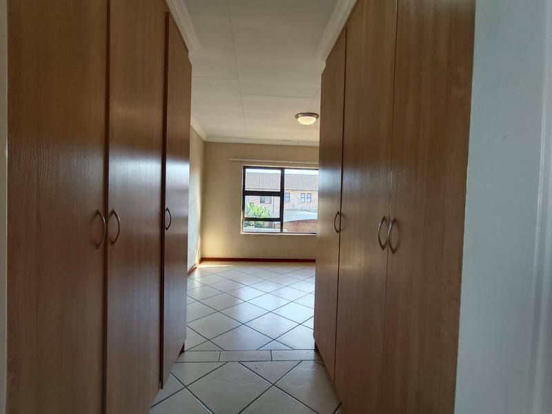 To Let 2 Bedroom Property for Rent in Meyersdal Gauteng