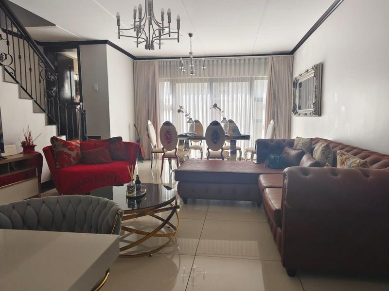 To Let 3 Bedroom Property for Rent in Craigavon Gauteng