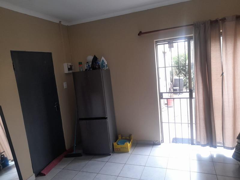 1 Bedroom Property for Sale in Bonaero Park Gauteng