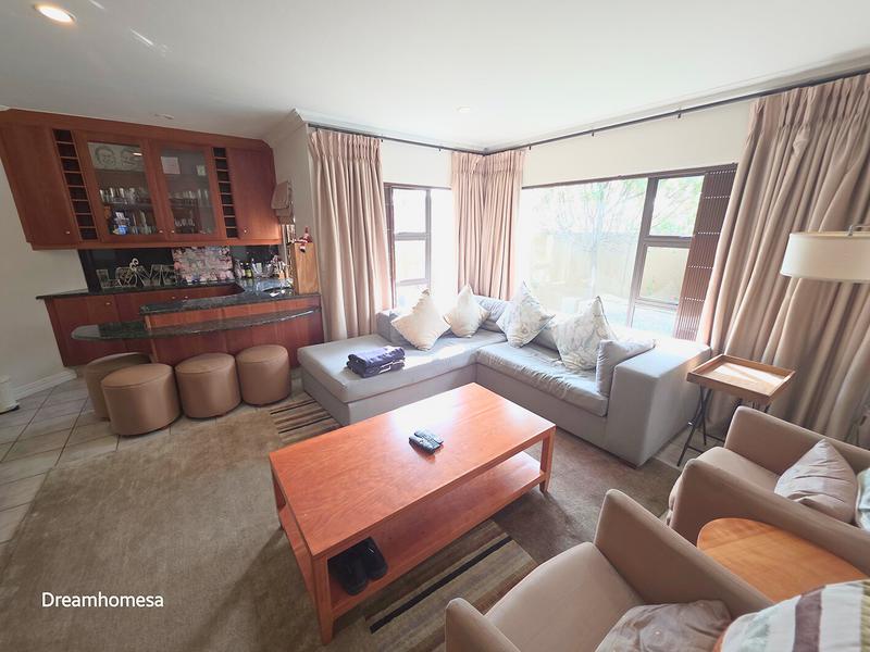 To Let 4 Bedroom Property for Rent in River Club Gauteng