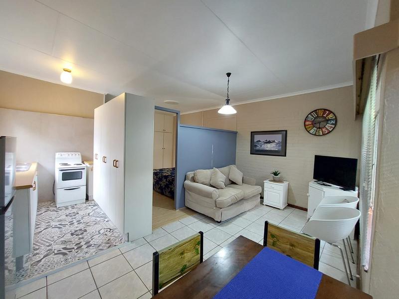1 Bedroom Property for Sale in Linden Gauteng