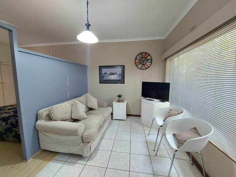 1 Bedroom Property for Sale in Linden Gauteng