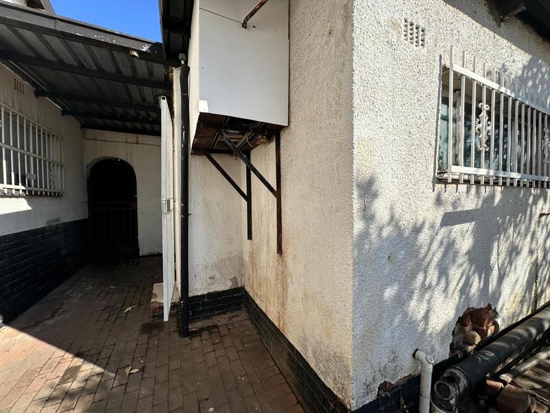 To Let 1 Bedroom Property for Rent in Laudium Gauteng