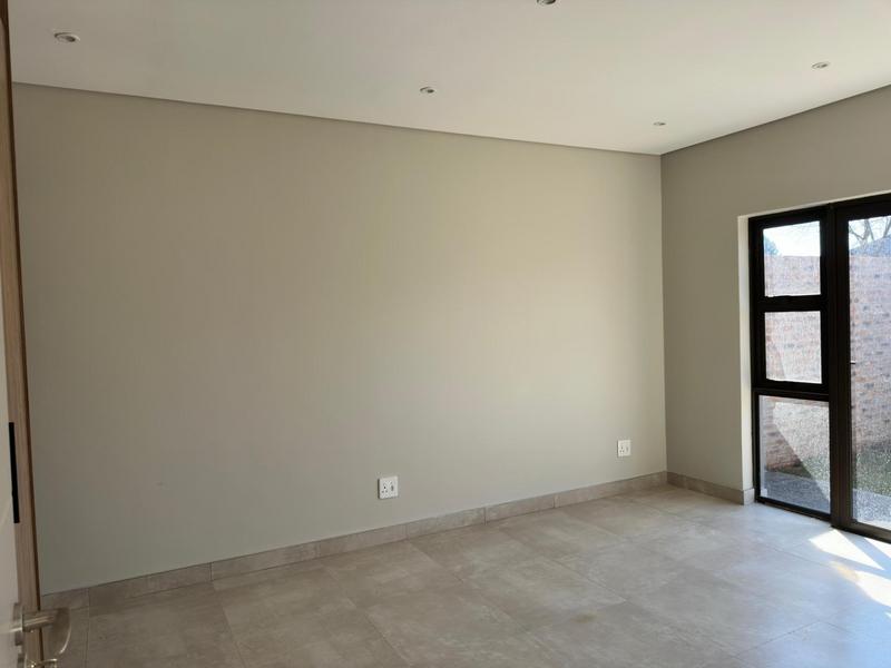 To Let 3 Bedroom Property for Rent in Raslouw Gauteng