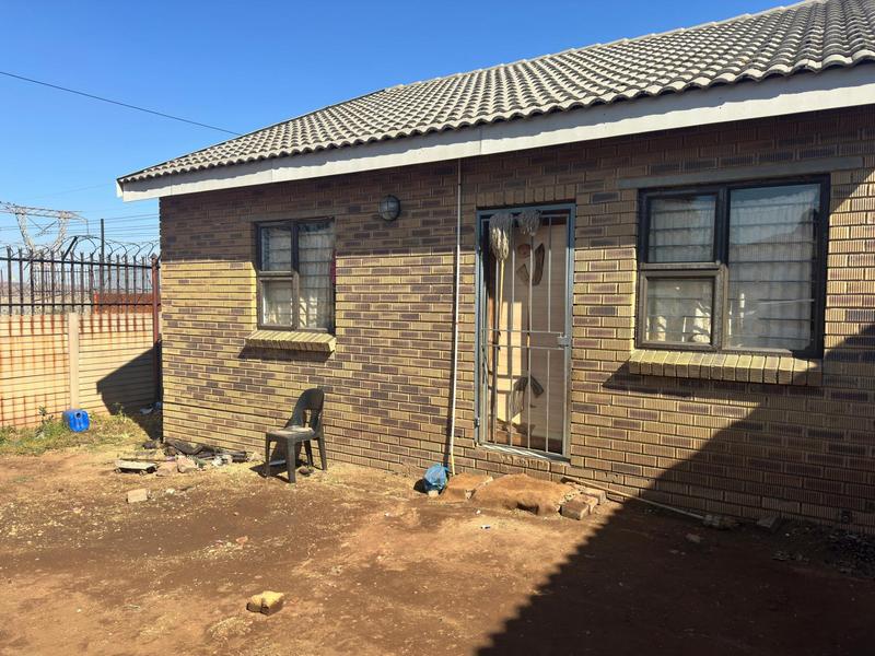 13 Bedroom Property for Sale in Erasmia Gauteng