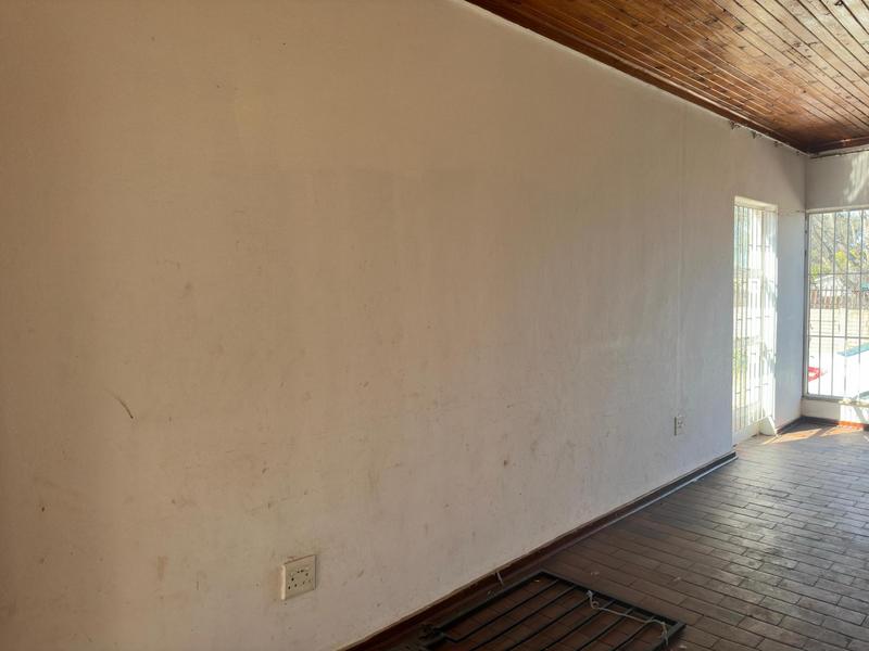 13 Bedroom Property for Sale in Erasmia Gauteng