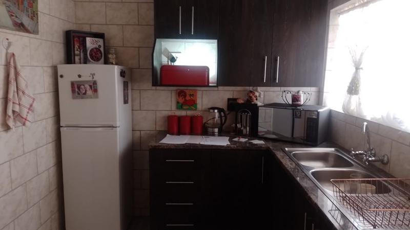 3 Bedroom Property for Sale in Greenhills Gauteng