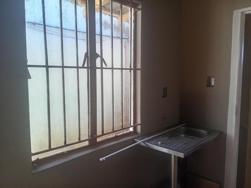 To Let 1 Bedroom Property for Rent in Katlehong South Gauteng