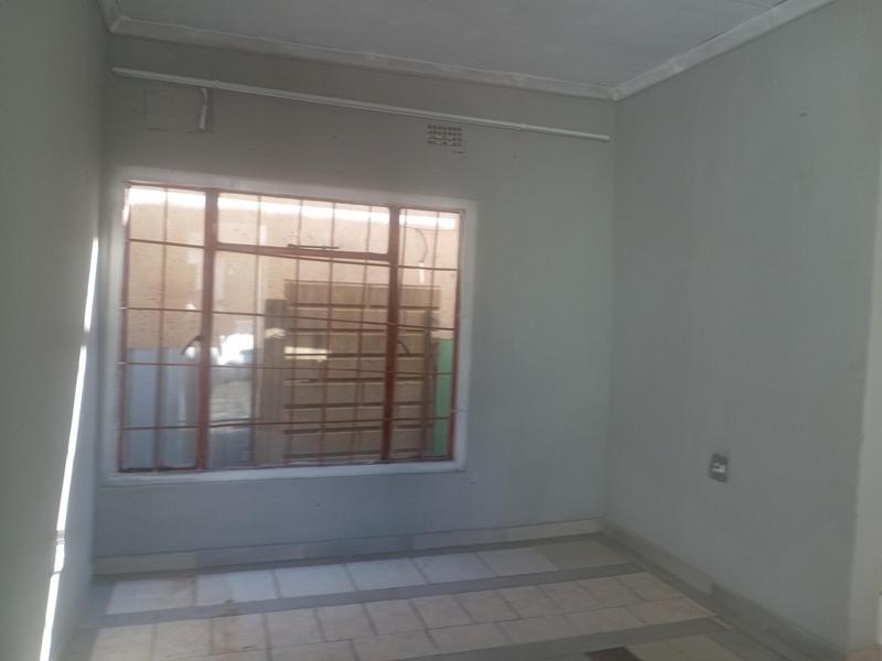 To Let 1 Bedroom Property for Rent in Katlehong South Gauteng
