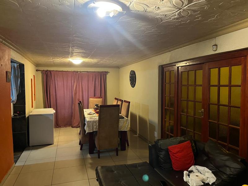 3 Bedroom Property for Sale in Dawn Park Gauteng