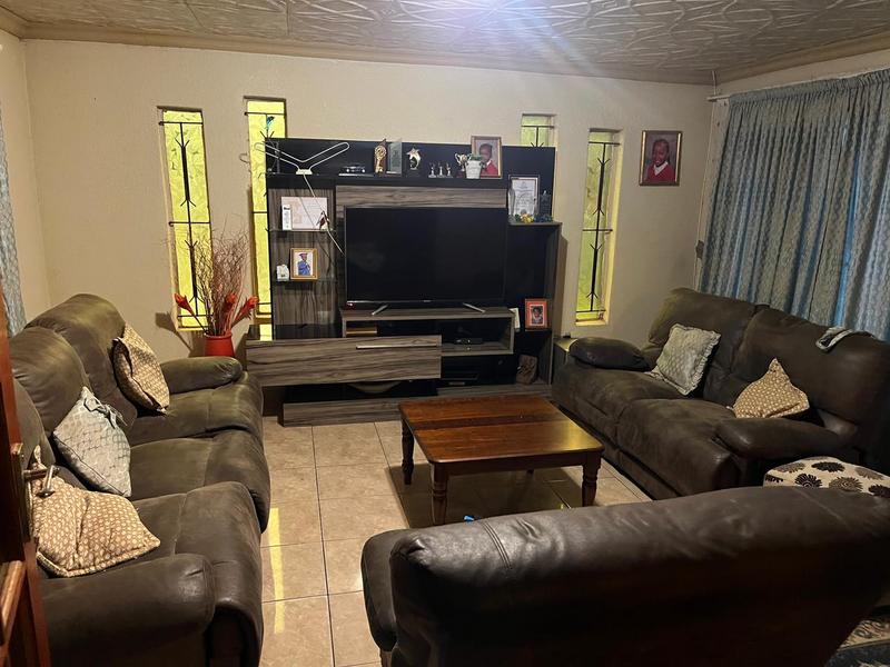 3 Bedroom Property for Sale in Dawn Park Gauteng