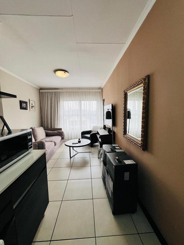 To Let 1 Bedroom Property for Rent in Olivedale Gauteng