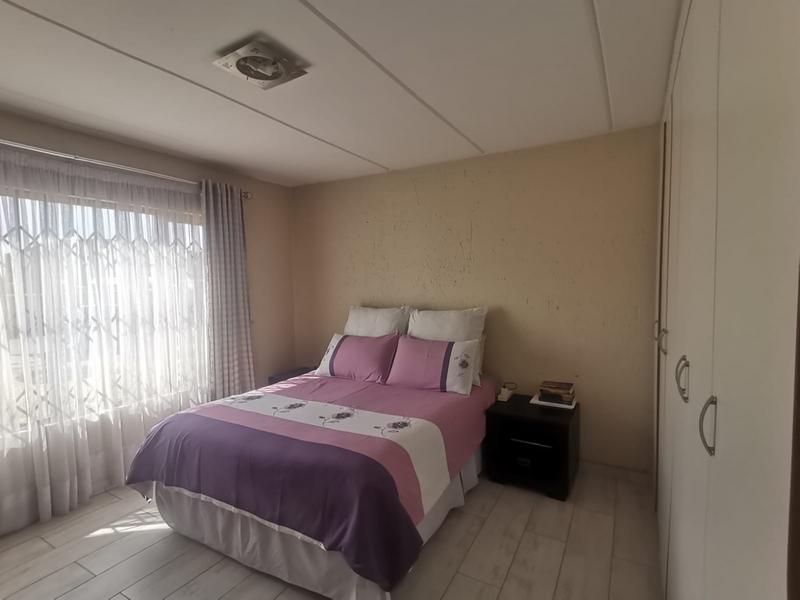 2 Bedroom Property for Sale in Meyersdal Gauteng