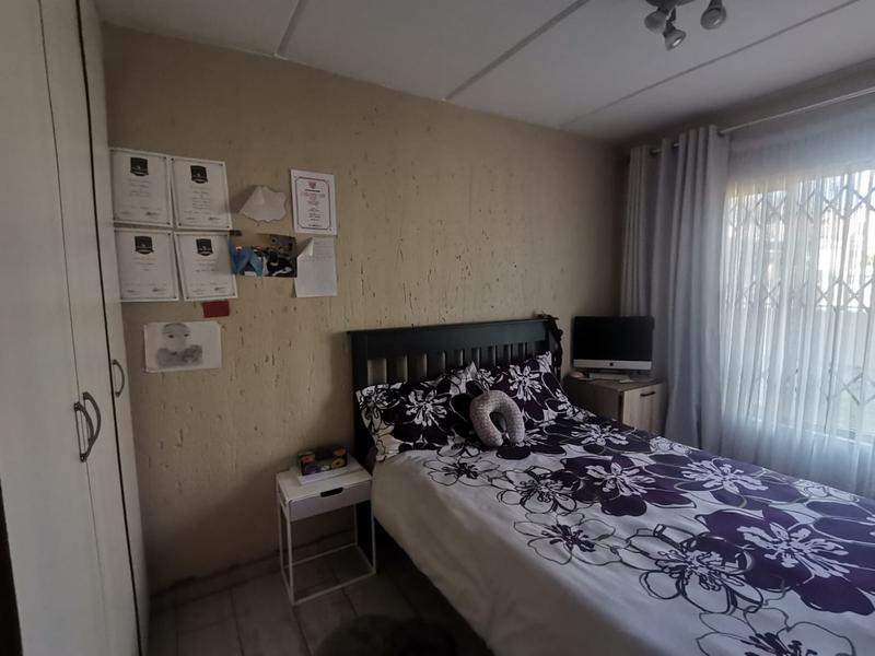 2 Bedroom Property for Sale in Meyersdal Gauteng