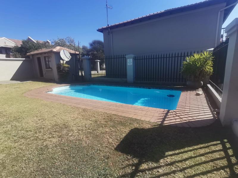 2 Bedroom Property for Sale in Meyersdal Gauteng