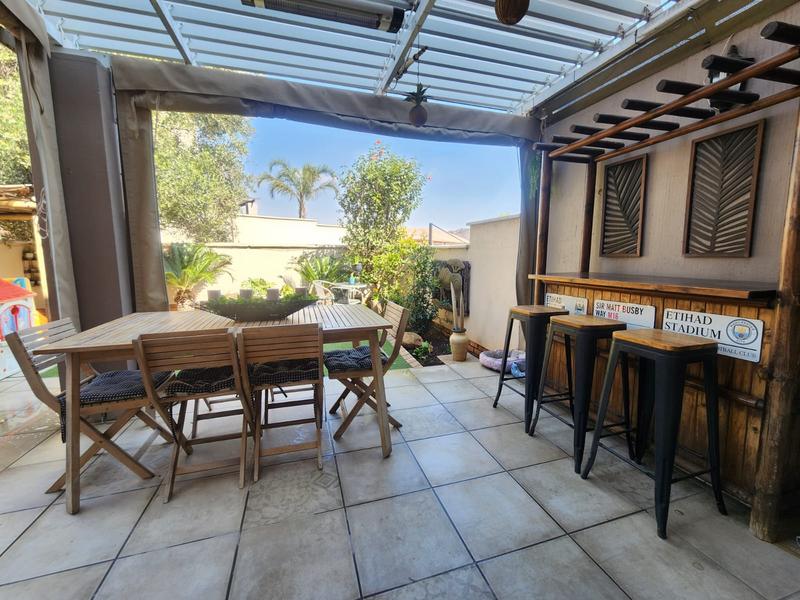 2 Bedroom Property for Sale in Glenvista Gauteng