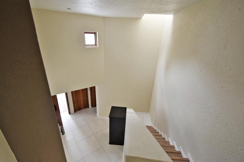 To Let 4 Bedroom Property for Rent in Sandown Gauteng