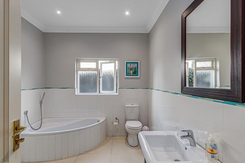 4 Bedroom Property for Sale in Parkhurst Gauteng