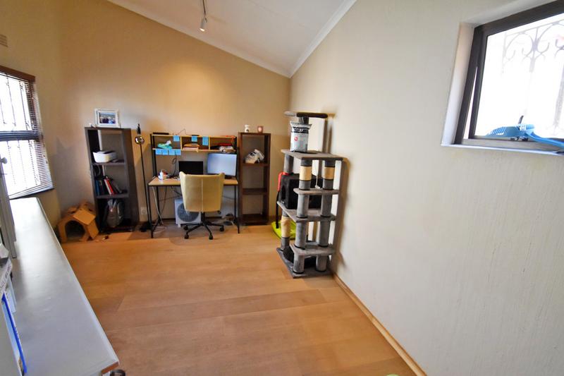 3 Bedroom Property for Sale in Sandown Gauteng