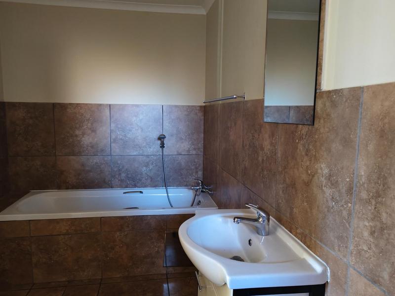 To Let 3 Bedroom Property for Rent in Die Wilgers Gauteng