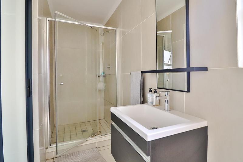 To Let 2 Bedroom Property for Rent in Greenstone Hill Gauteng