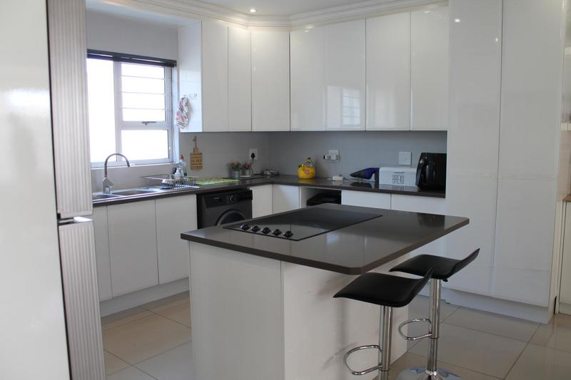 3 Bedroom Property for Sale in Edenvale Central Gauteng