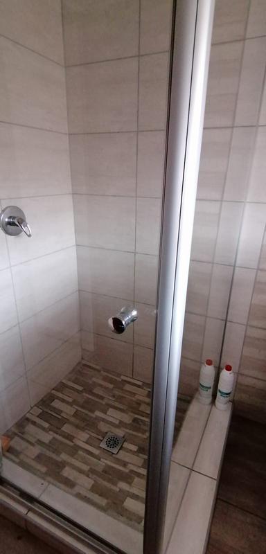 2 Bedroom Property for Sale in Woodmere Gauteng