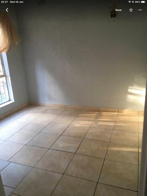 To Let 2 Bedroom Property for Rent in Birch Acres Gauteng
