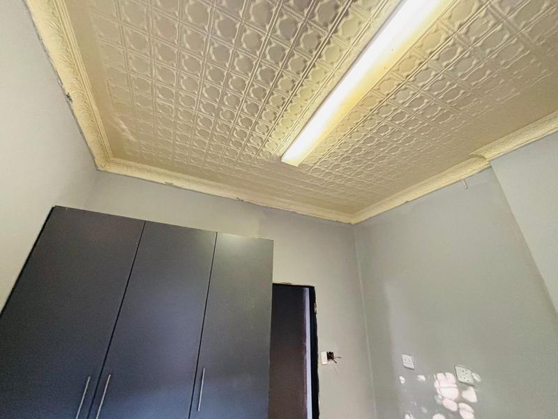 To Let 2 Bedroom Property for Rent in Kensington Gauteng