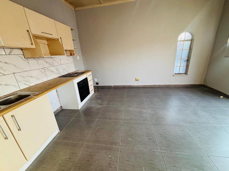 To Let 2 Bedroom Property for Rent in Kensington Gauteng