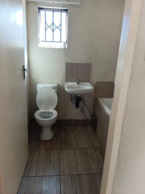 To Let 2 Bedroom Property for Rent in Sky City Gauteng