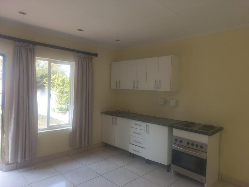To Let 1 Bedroom Property for Rent in Lonehill Gauteng