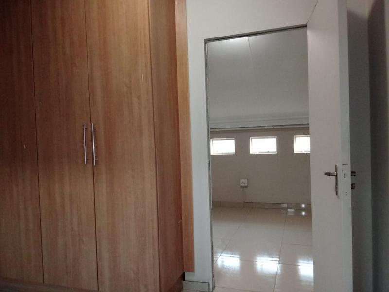 To Let 3 Bedroom Property for Rent in Halfway Gardens Gauteng